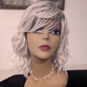 Elegant White Wavy Wig